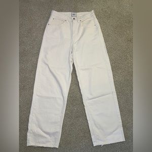 BDG HIGH WAISTED JEANS